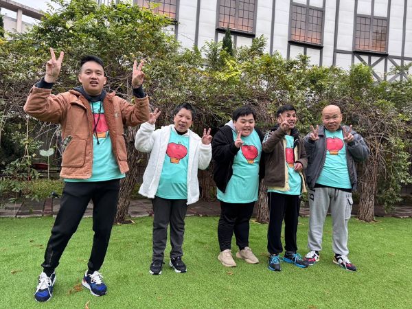 讓生命｜在舞台上綻放(標題圖檔)